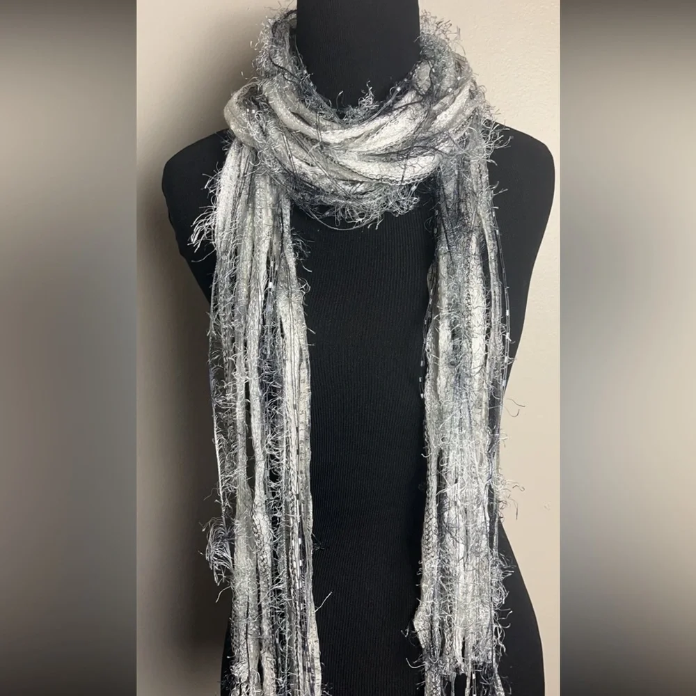 White and silver shaggy boho scarf - Picture 3 of 8